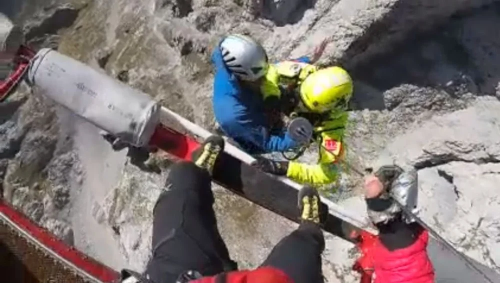 Tragic Accident Claims Life of 68-Year-Old Mountaineer in Cantabria