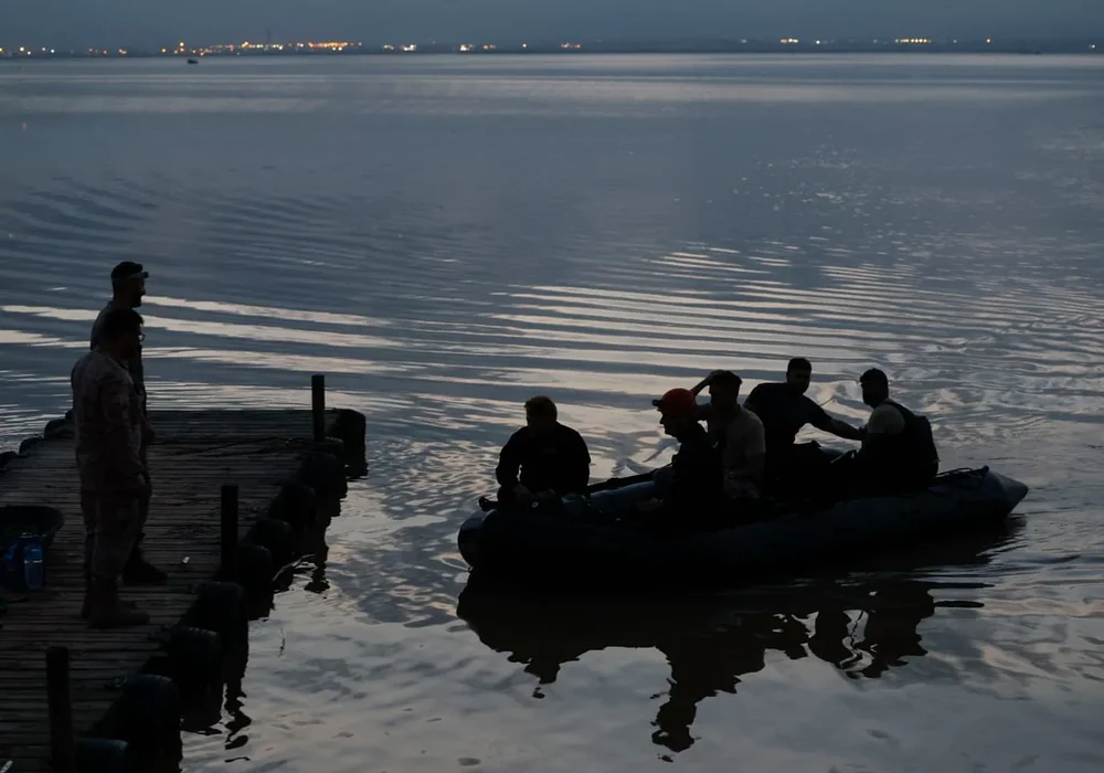 Divers Complete Inspection of Garages in Albufera in Ongoing Search Operation