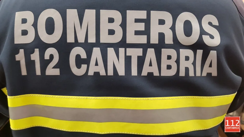 Fire Breaks Out in Basement of Residential Building in Santander