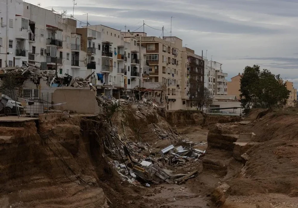 Devastating Impact of DANA in Valencia: Death Toll Rises to 215