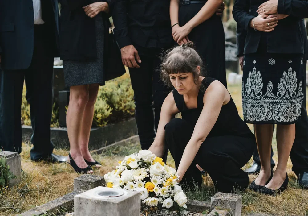 Navigating the Complexities of Dealing with a Parent's Passing in Spain: A Guide for Expats