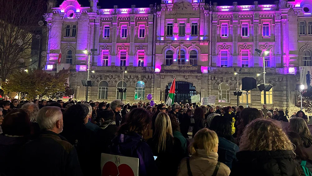 Thousands March in Santander Against Gender Violence on International Day for the Elimination of Violence Against Women