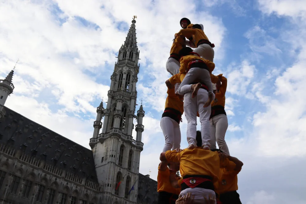 International Castellers: A Global Haven for Catalans and Foreigners