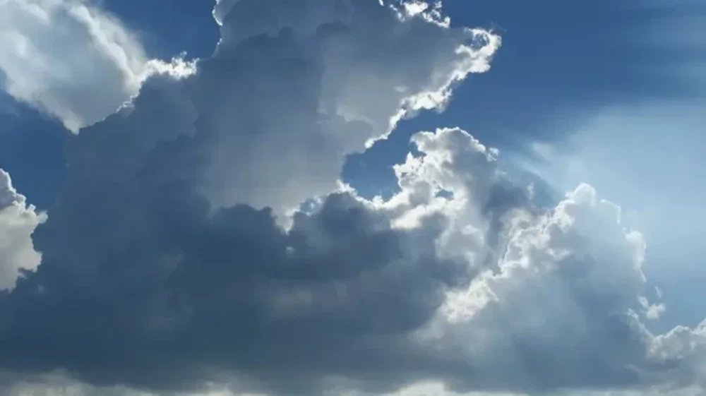 Este sábado, un frente dejará lluvias en amplias zonas del país e intervalos nubosos