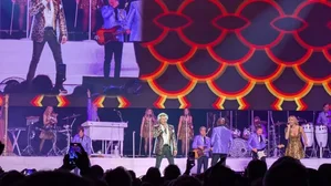 Rod Stewart Captivates Audience in A Coruña