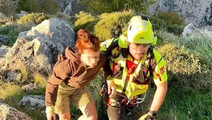 Dramatic Helicopter Rescue in Cantabria Saves Hiker and Swimmer