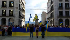 Hundreds Gather in Santander to Mark the End of the War in Ukraine