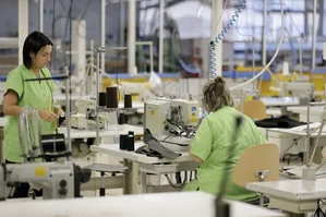 Significant Wage Gaps Persist in Andalusia, Affecting Expats and Locals Alike