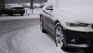 Safe Driving on Snowy Roads: Essential Tips for Expats in Spain